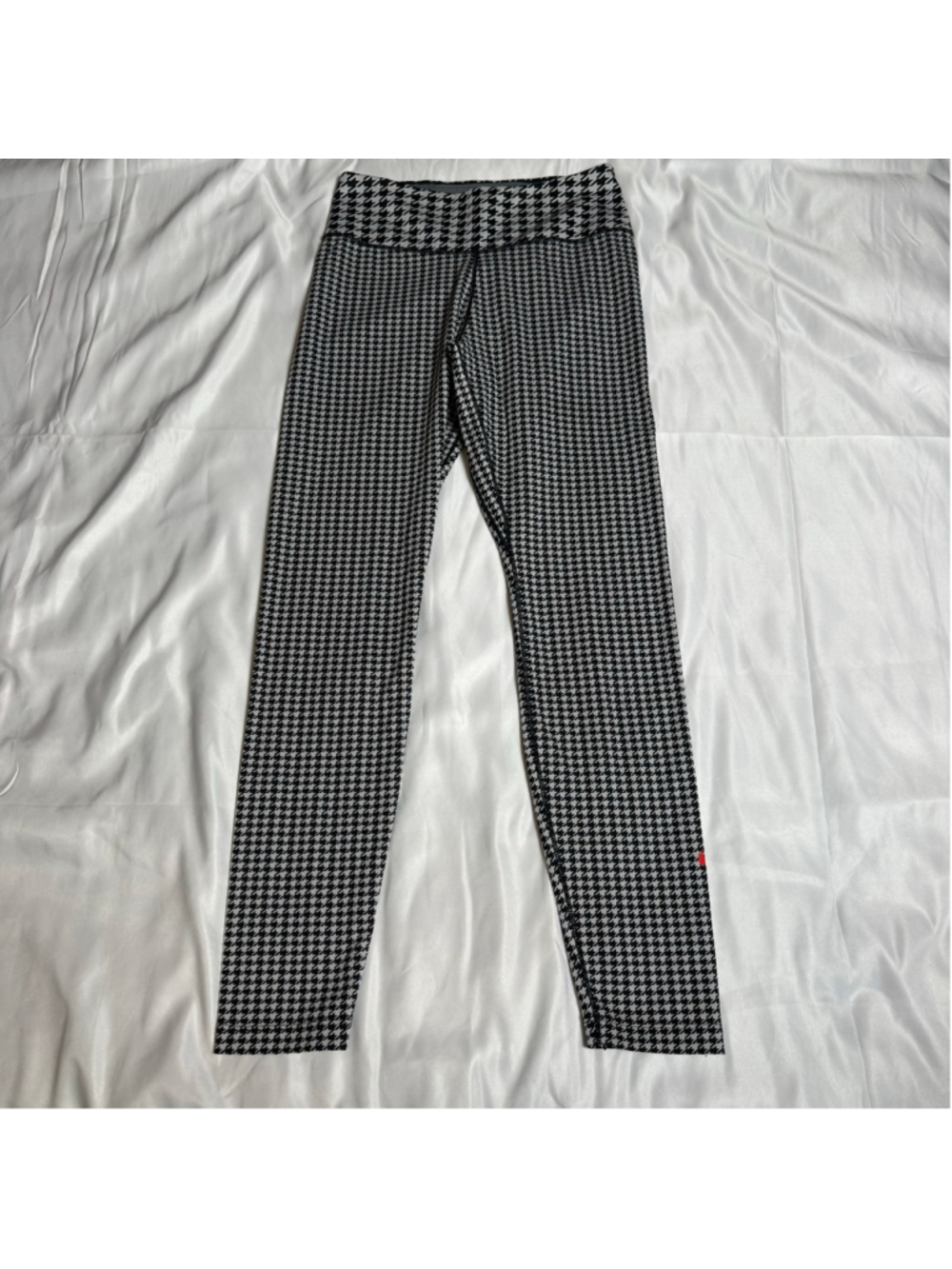 Women's Nike Dri-FIT Houndstooth Leggings Size S Black White